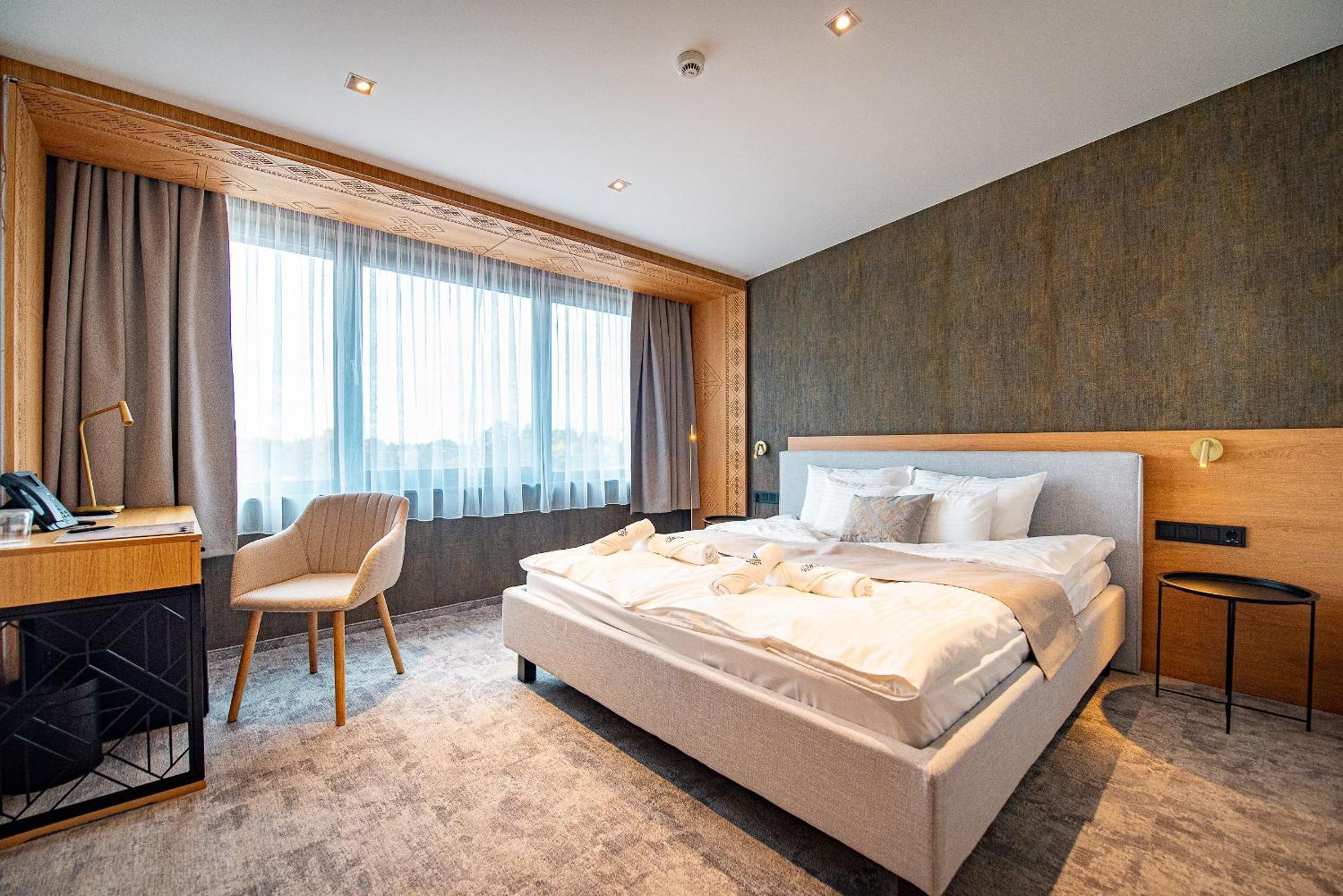Bordur Wellness Hotel Superior Es Szonyegmuzeum Békésszentandrás Εξωτερικό φωτογραφία